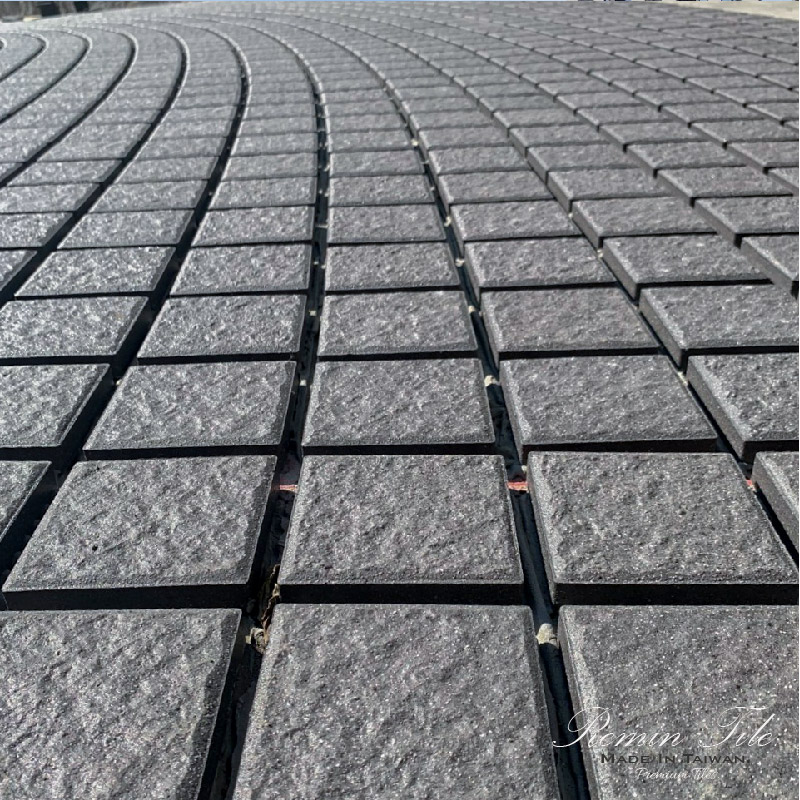 窯燒花崗波浪面 車道人行磚｜10×10㎝ 防滑車道 人行道 耐磨地磚