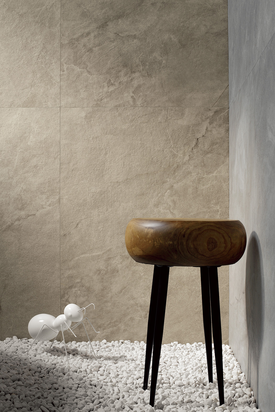 連紋石紋大板磚蓋亞白應用於牆面設計