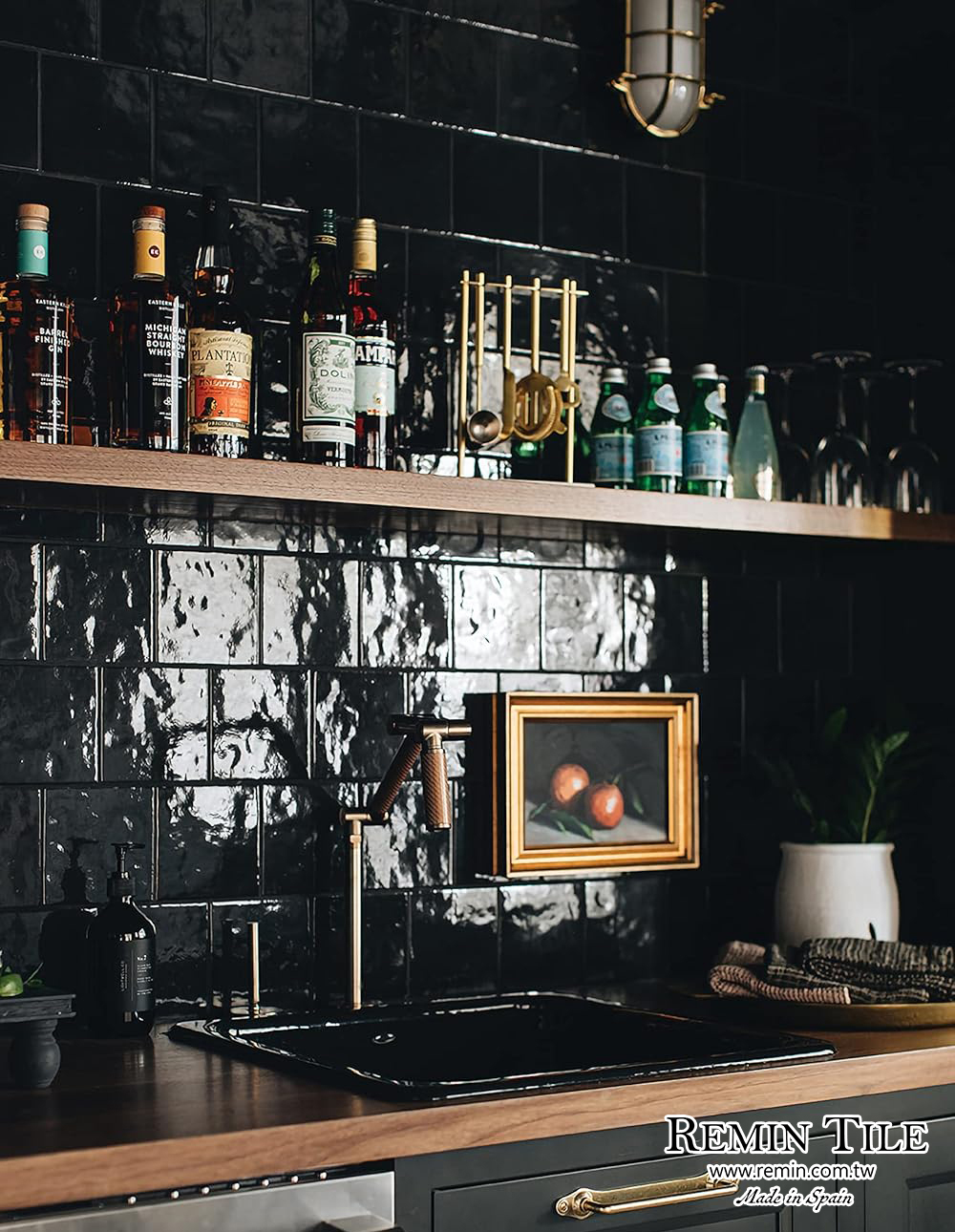 馬賽克 聖特羅佩 西班牙 13×13 仿古亮面壁磚 廚房壁磚 黑色