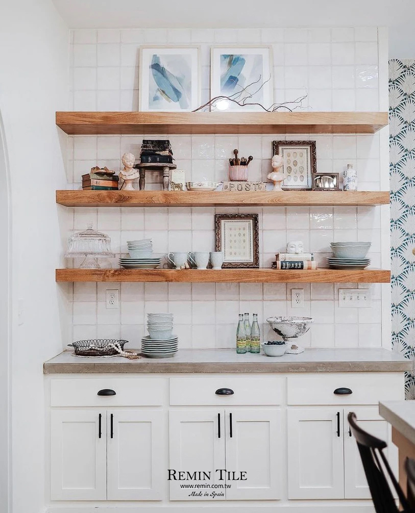 馬賽克 聖特羅佩 西班牙 13×13 仿古亮面壁磚 廚房壁磚 白色