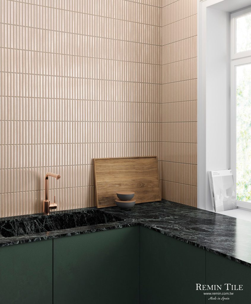 類馬賽克 陶之雫 32×62.5 棕色 米色 餐廳壁磚 廚房壁磚