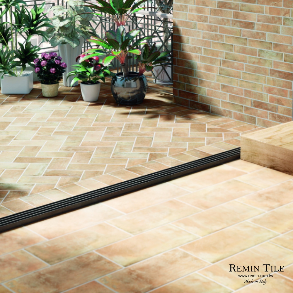 托斯卡尼日落外牆｜義大利7.5×30.4復古窯變石英磚｜霧面陽台磚