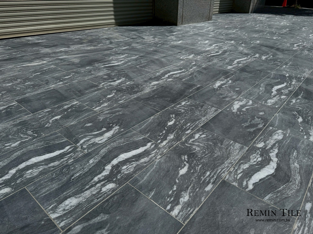 山中湖 石紋厚磚 國產 30×60 石英磚 戶外地磚 MAP7018 灰色 1cm 10mm