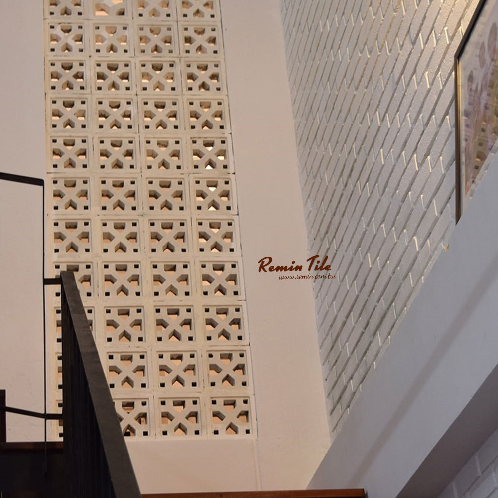 花格磚 窗格磚 隔間牆 採光 白色