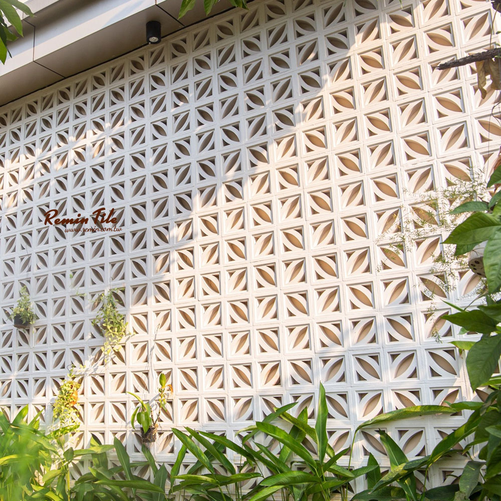 花格磚 窗格磚 隔間牆 採光 白色