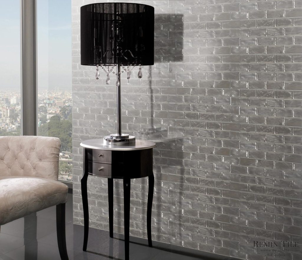 金屬地鐵磚 梵克 33.3*66.6 銀色 客廳壁磚