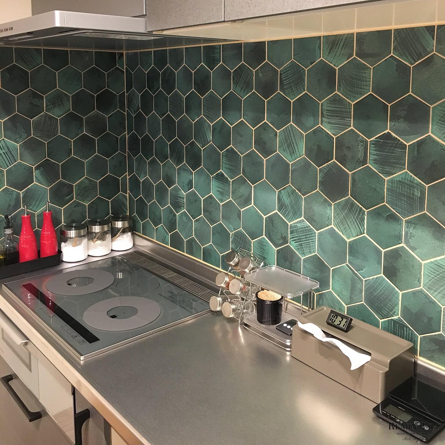 六角馬賽克 辛巴 綠色 手刷紋 廚房壁磚 26.0*29.9張 11.2*9.7顆