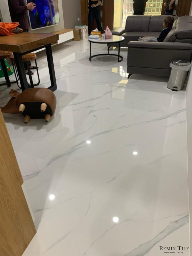 大理石紋樓梯板 80*160 9mm 豪宅樓梯磚 商空樓梯磚 白色