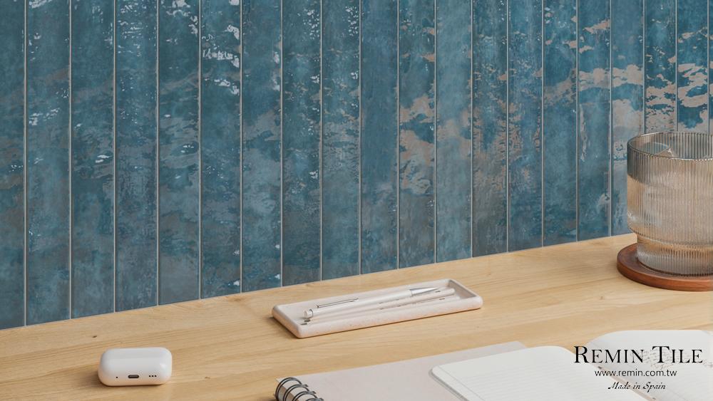 釉面窯變長型地鐵磚 雨森 3.7*31*0.85㎝ 藍色 書房壁磚
