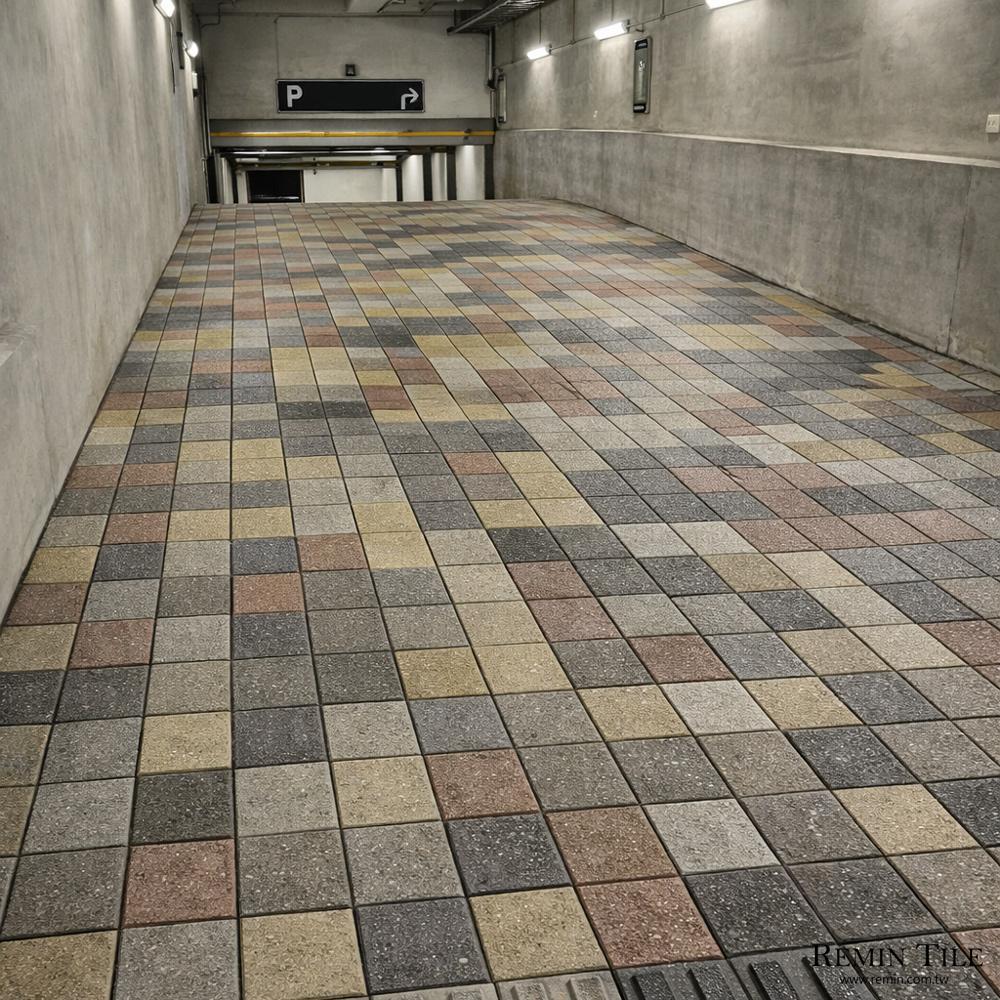 石英方塊磚 車步道磚｜國產10×10石英磚｜步道磚 車道磚