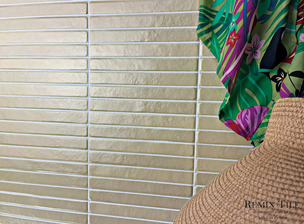 長條馬賽克 琉璃織羽 35*35 客廳壁磚 商空壁磚 黃色